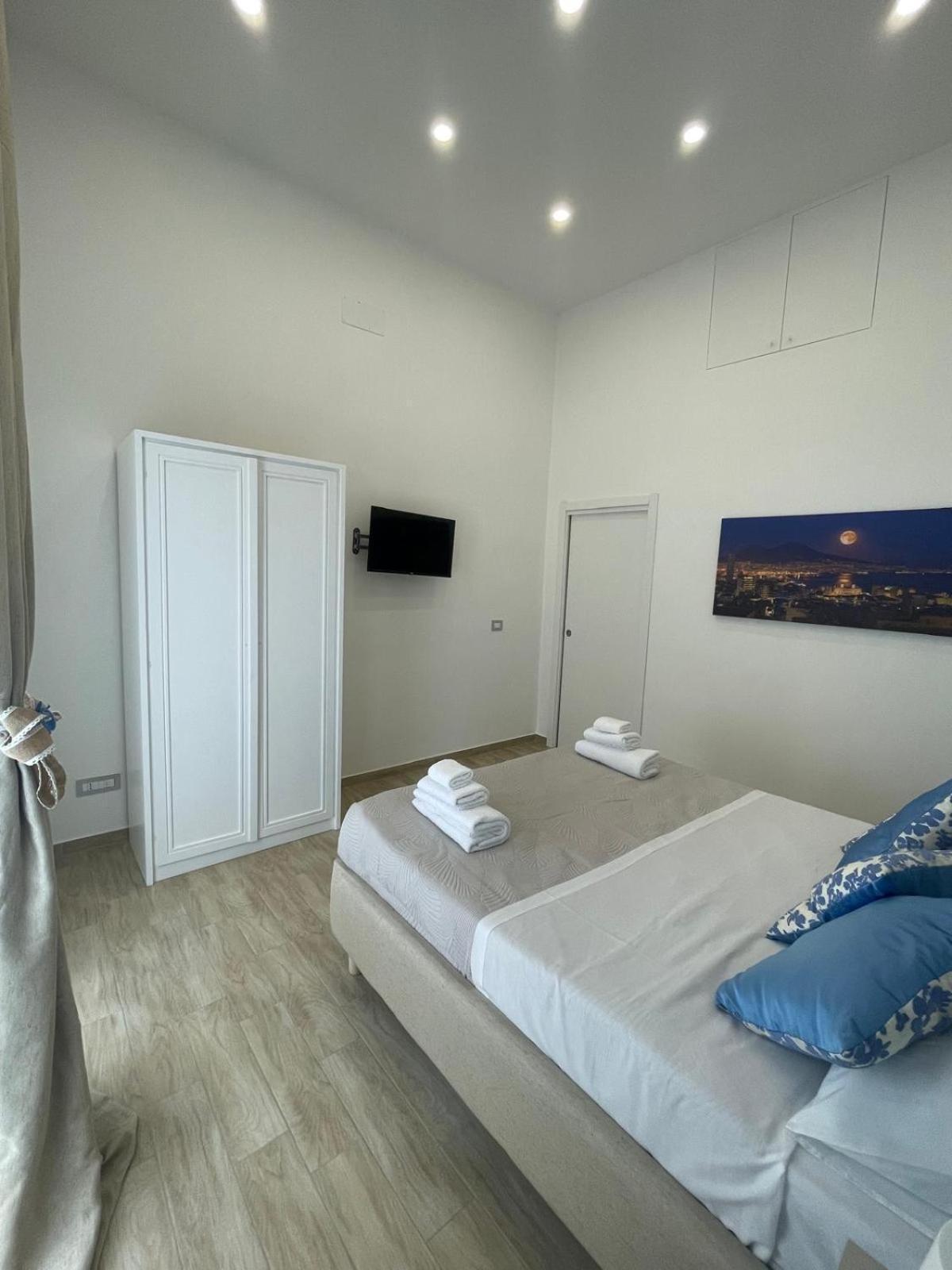Duomo Luxury Apartament Neapel Exterior foto